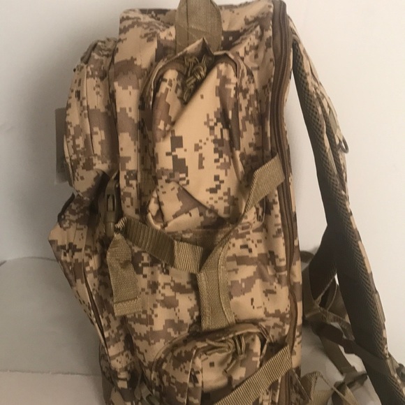 Tan digital Expandable Tactical Backpack - Picture 4 of 4